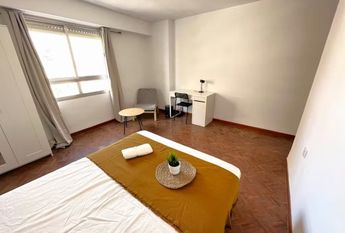 Avinguda de la Constitució, Valencia, Valencian Community 46019