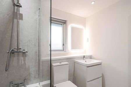 3 bedroom apartment to rent - Photo 3