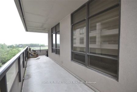 For Lease - 9245 Jane Street Unit# 704, Vaughan, Ontario - Photo 2