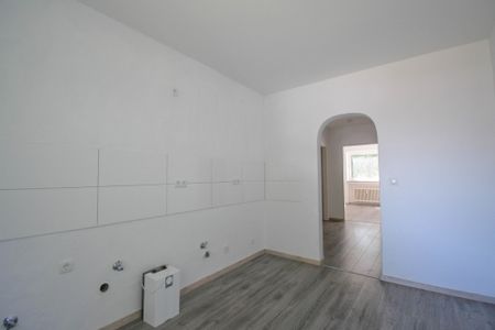 6624 - Kurzfristig bezugsfrei! Sanierte 4-Zimmer-Wohnung in Wittmund! - Photo 5