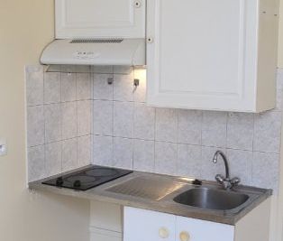 Location Appartement 1 pièce 17m² IVRY SUR SEINE 94200 - Photo 4