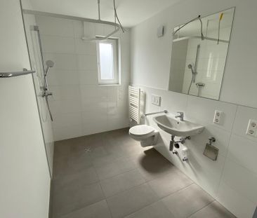 Komfort trifft Design: Barrierefreie 2-Zimmer-Wohnung mit Balkon - Photo 2