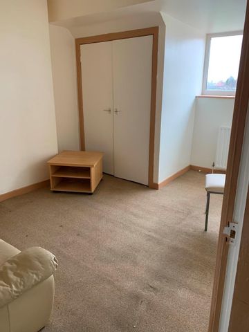 1 Bed Flat, Talbot Road, M32 - Photo 3