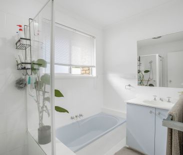 Neat and Tidy Townhouse in Great Location! - Photo 3