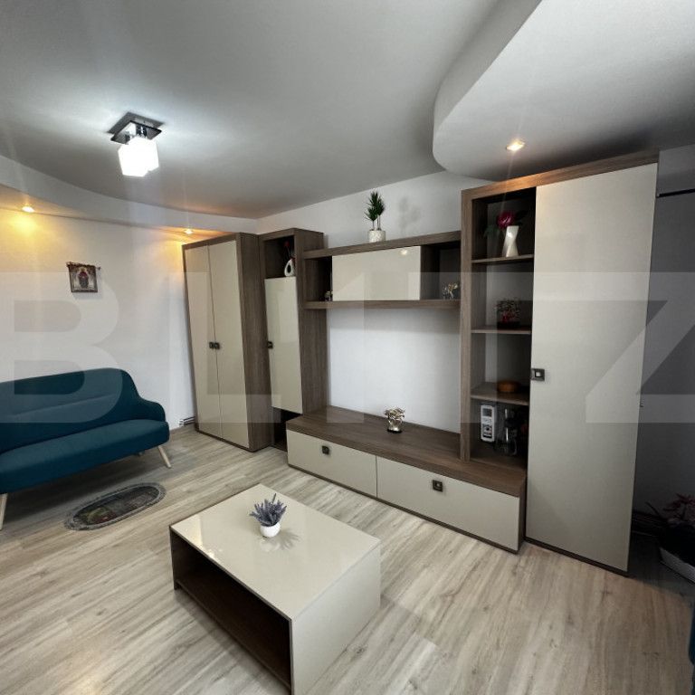 Garsoniera de inchiriat, 36 mp, zona Debarcader - Fotografie 1