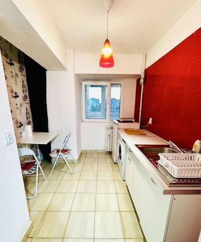 Piata sudului etaj 7 decomandat - Fotografie 3