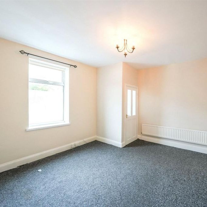 2 bedroom terraced house to rent - Photo 1