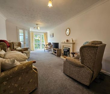 1 bedroom flat to rent - Photo 2