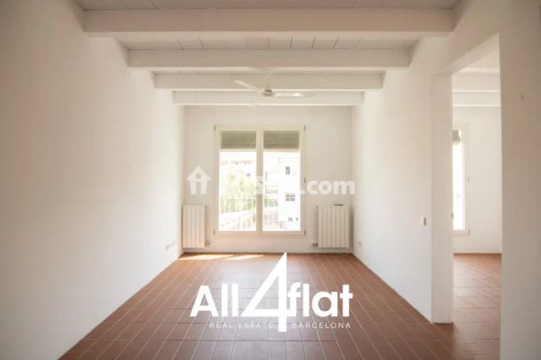 Piso en alquiler en Carrer del Doctor Puig - Photo 1