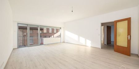 Appartement te huur in Niel voor € 900 met 2 slaapkamers - Photo 2
