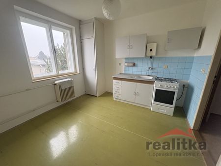 Pronájem bytu 1+1 35 m² - Photo 2