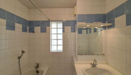 Appartement 3 pièces 72m2 REIMS 901 euros - Photo 3