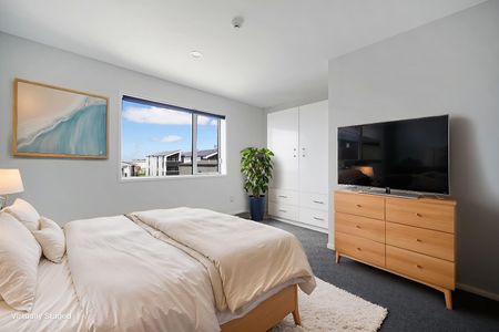 Prime Location! - Photo 4