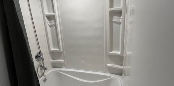 Beaupré 5 1/2 Renové Avec Cachet Unique! - Photo 3