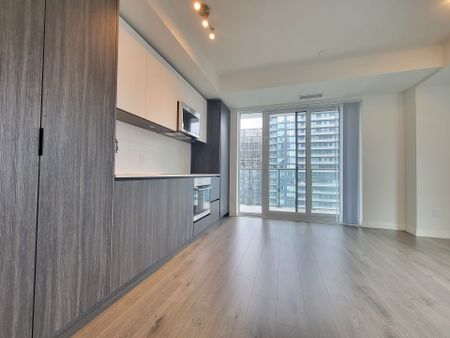 For Lease - 8 Widmer Street Unit# 4212, Toronto, Ontario - Photo 3