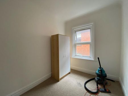 5 bedroom house share to rent - Photo 4