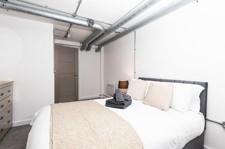 Bridge Lane - Photo 4