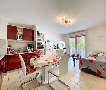 Location appartement à Hennebont, 2 pièces 40.7m² - Photo 4