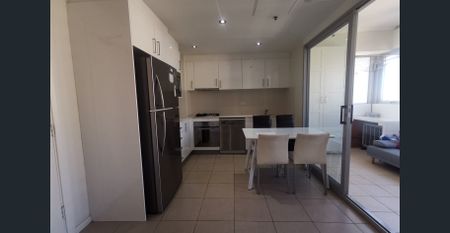 Duplex Furnished 2 bedroom apartment in Burwood For First Inspection - Photo 4