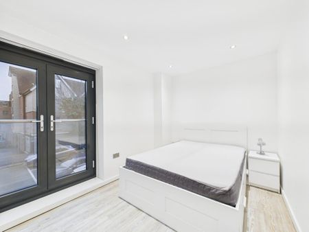 2 bedroom flat to rent - Photo 5