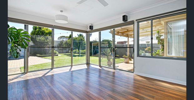 Beautifully updated home in an ideal location - Photo 1