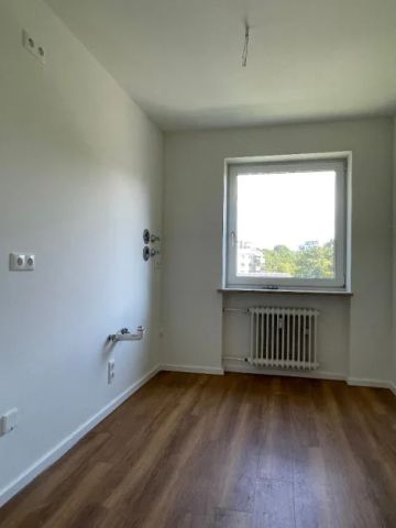 Schöne 3-Zimmer-Wohnung in München-Moosach | Erstbezug nach Sanierung - Photo 3