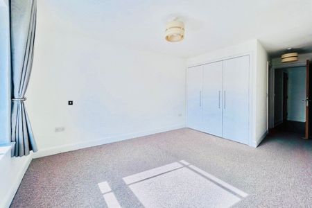 Grand Parade - Photo 4