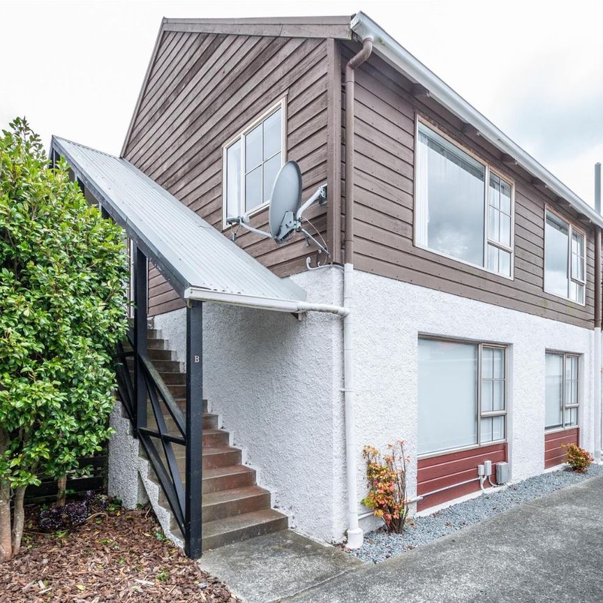 4B Earp Street, Johnsonville - Photo 1