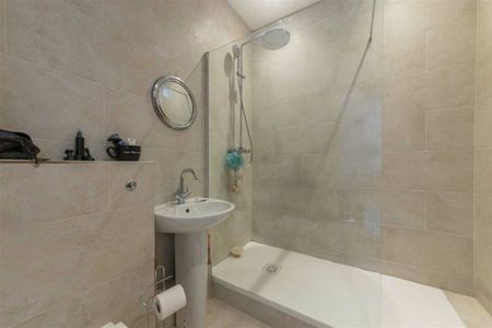 Christina Street, Christina Street, EC2A - Photo 5