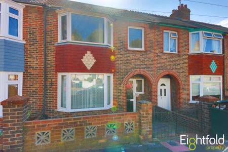 6 bedroom terraced house to rent - Photo 5