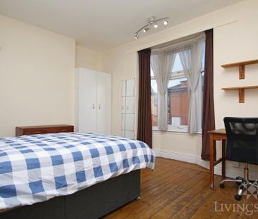 4 bedroom terraced house to rent - Photo 5