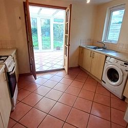 High Street, Herne Bay, CT6 5AX, Kent - Photo 2