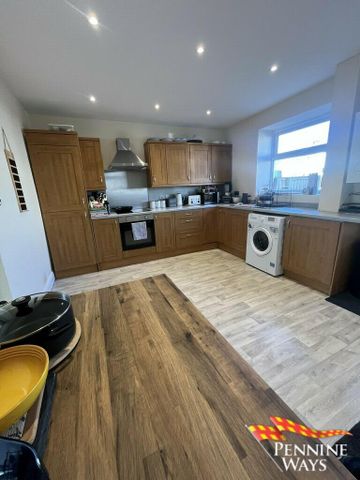 2 bedroom terraced house to rent - Photo 5