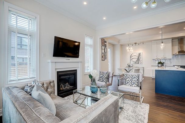 For Lease - 1301 Felicity Gardens, Oakville, Ontario - Photo 1