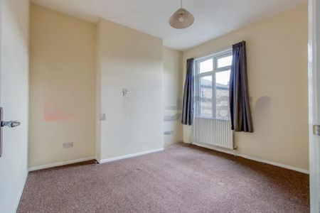 2 Bed Flat, Wellfield Road, SW16 - Photo 5