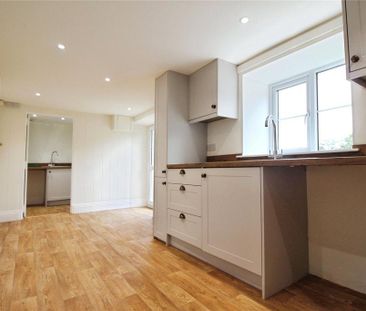 3 bedroom detached house to rent - Photo 2