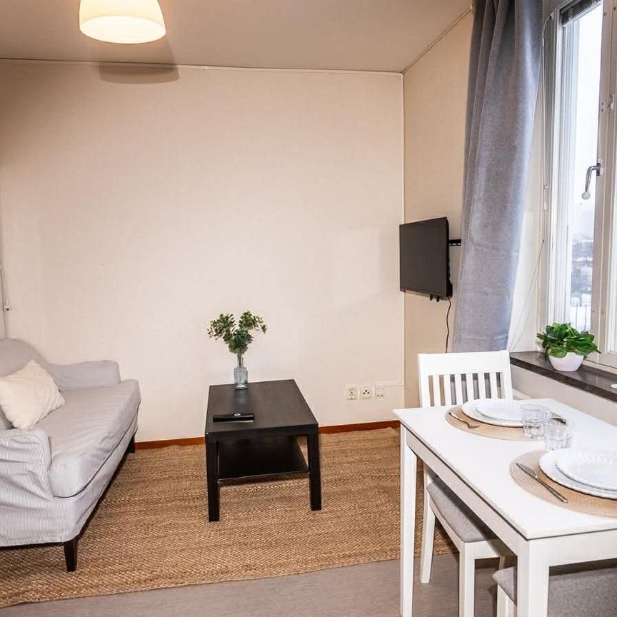 Kumlagatan, Bandhagen - Photo 1