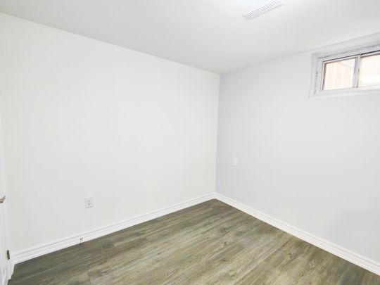 For Lease - 14 Summerfeldt Crescent, Markham, Ontario - Photo 1