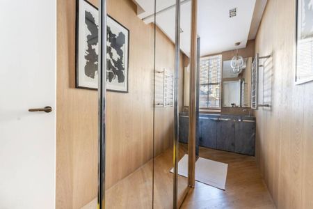 4 bedroom mews to rent - Photo 4