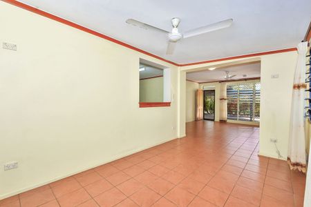 17 Mayhew Crescent, Jingili, NT 0810 - Photo 5