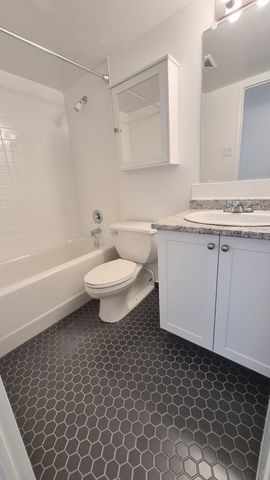 For Lease - 21 Vaughan Road Unit# 1002, Toronto, Ontario - Photo 3