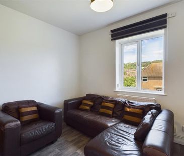 Colbourne Avenue, Brighton - Photo 1