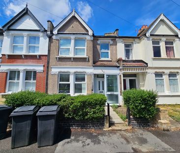 Studio Flat, Estcourt Road, SE25 - Photo 6