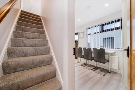 85 Joanmount Gardens, Belfast, BT14 6NY - Photo 3
