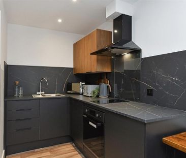 Studio to rent - Photo 3