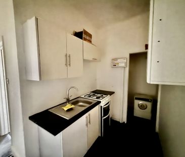 First-floor flat on Normanton Road, Derby. Features one bedroom, br... - Photo 4