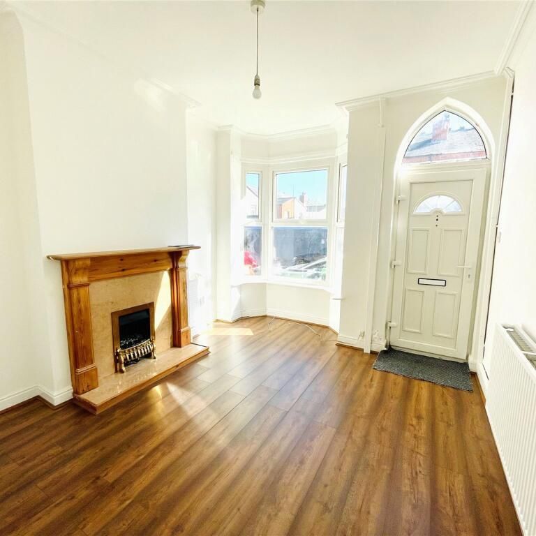 2 bedroom house to rent - Photo 1