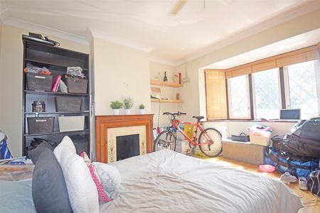 Glebe Side, Twickenham, TW1 - Photo 5