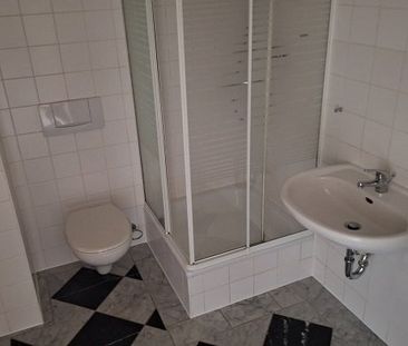 Singelwohnung mit EBK ab SOFORT für Sie da - Photo 3