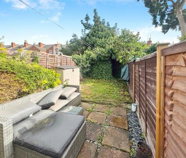 2 bedroom terraced house to rent - Photo 3